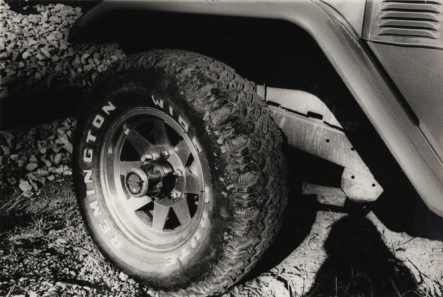 Jeep, Tachikawa City (No. 2164) Daido Moriyama Fotografie zu verkaufen