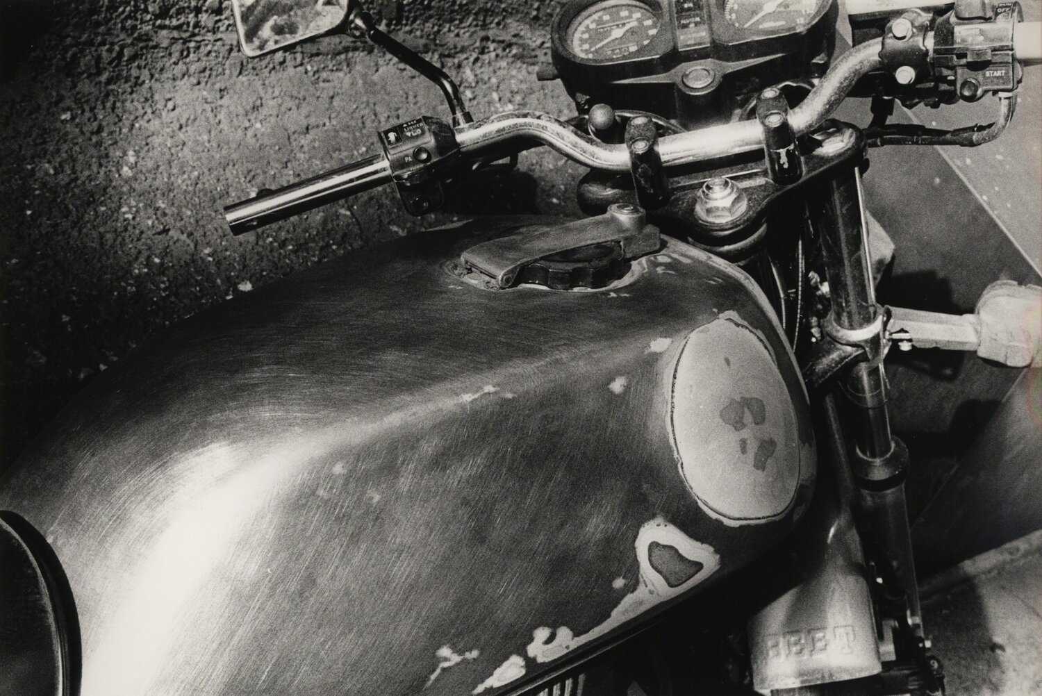 Tank (No. 2165) Daido Moriyama Fotografia in vendita
