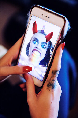 Diabolo, Cara Delevigne, Los Angeles van Ellen von Unwerth, Fotografie te koop op Singulart