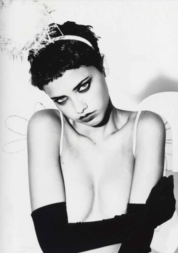 Adriana Lima for Wicked van Ellen von Unwerth, Fotografie te koop op Singulart