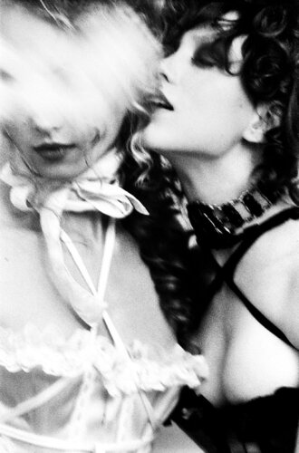 Bal Masqué, Paris van Ellen von Unwerth, Fotografie te koop op Singulart