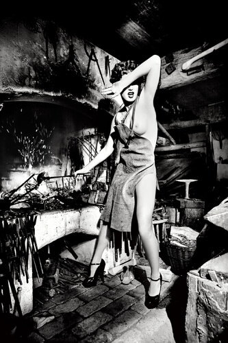 Heimat VIII, Iron and Fire van Ellen von Unwerth, Fotografie te koop op Singulart