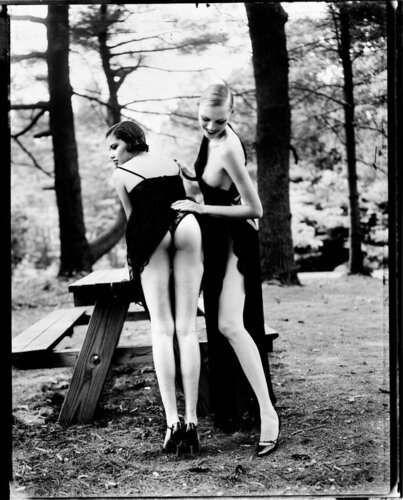 Just Checking, Adriana Lima, Long Island van Ellen von Unwerth, Fotografie te koop op Singulart