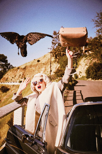 Bird, Los Angeles van Ellen von Unwerth, Fotografie te koop op Singulart