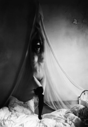 From the "Original Sin, New Orleans" series van Ellen von Unwerth, Fotografie te koop op Singulart