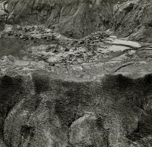Area of Spirit Lake, Mount Saint Helens by Emmet Gowin, 사진 for Sale on Singulart
