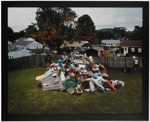 Untitled (Teenage Pile) by Gregory Crewdson, 사진 for Sale on Singulart