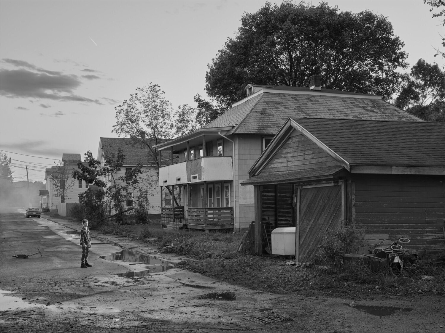 The Burial Vault Gregory Crewdson Fotografia in vendita