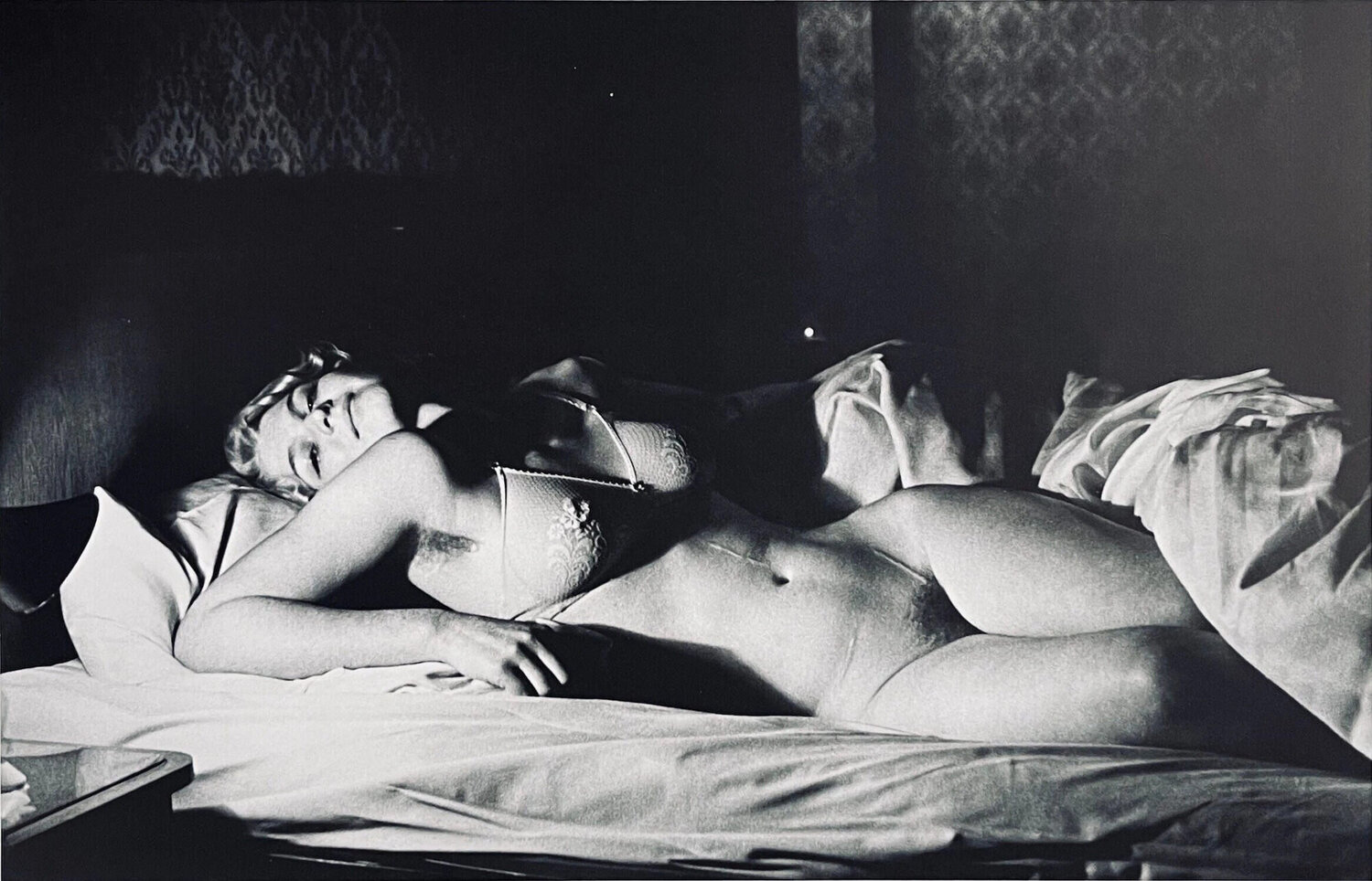 Nude Berlin, 1978 Helmut Newton 사진 판매 중