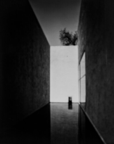 Galvez House van Hiroshi Sugimoto, Fotografie te koop op Singulart