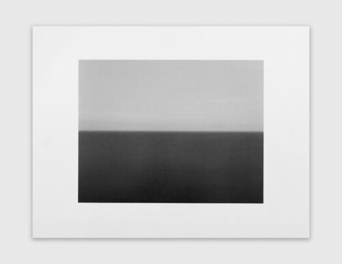 Marmara Sea, Silivli, 370 (from 'Time Exposed' published in 1991) van Hiroshi Sugimoto, Fotografie te koop op Singulart