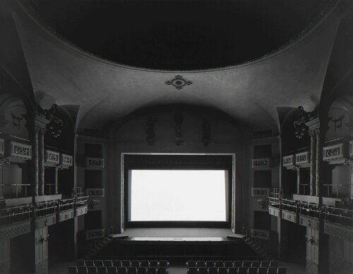 Cinema Odeon, Firenze van Hiroshi Sugimoto, Fotografie te koop op Singulart