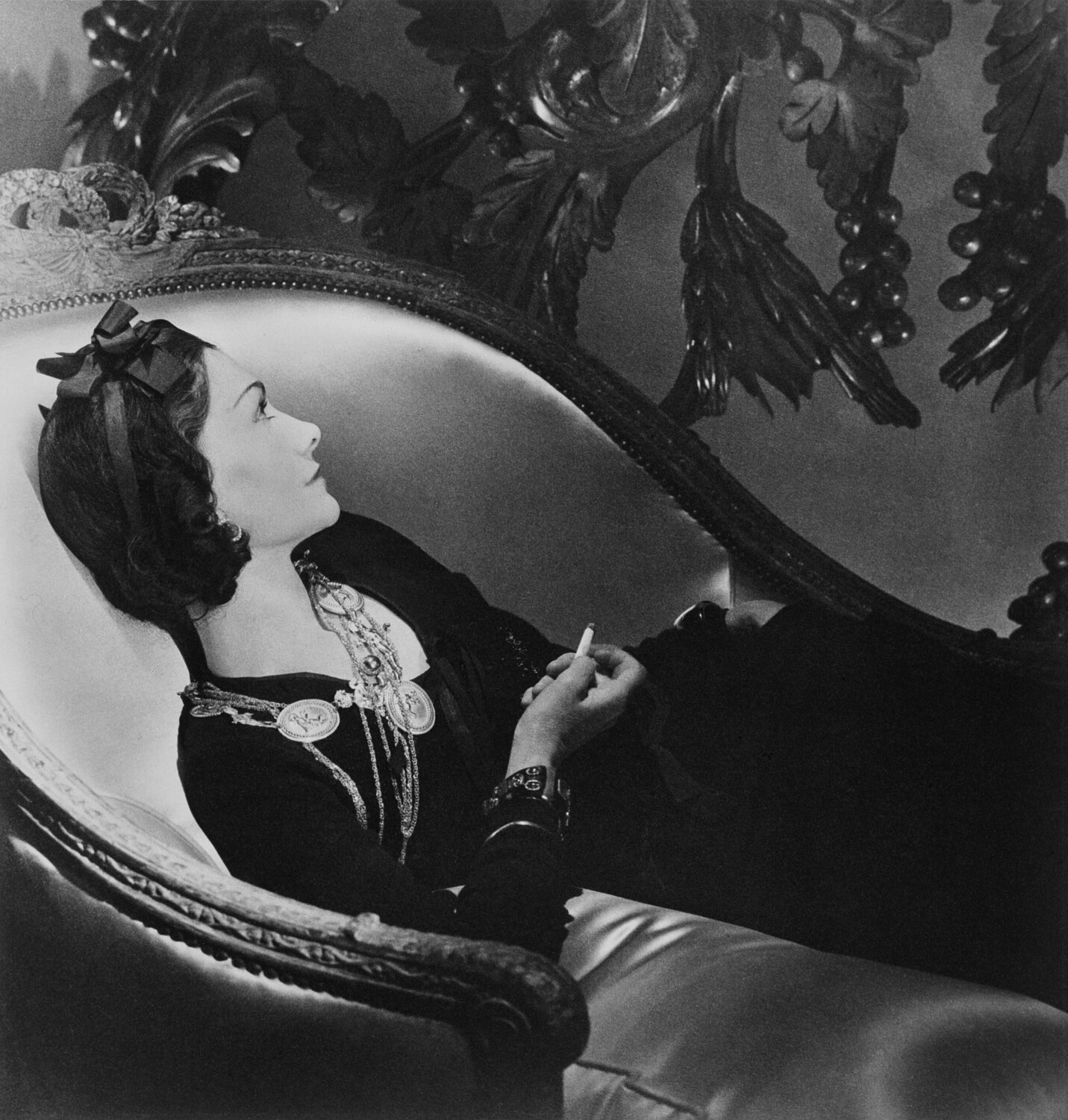 Coco Chanel, Paris Horst P. Horst Fotografie te koop