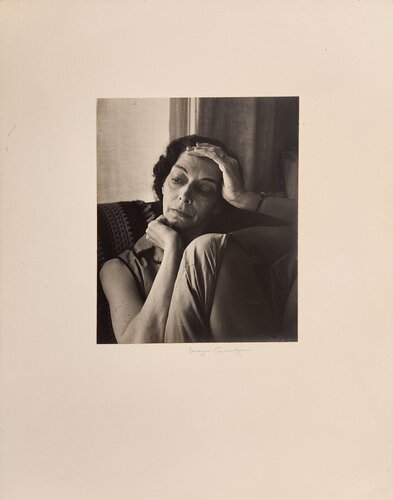 Portrait of Elizabeth Ginno by Imogen Cunningham, Photography for Sale on Singulart