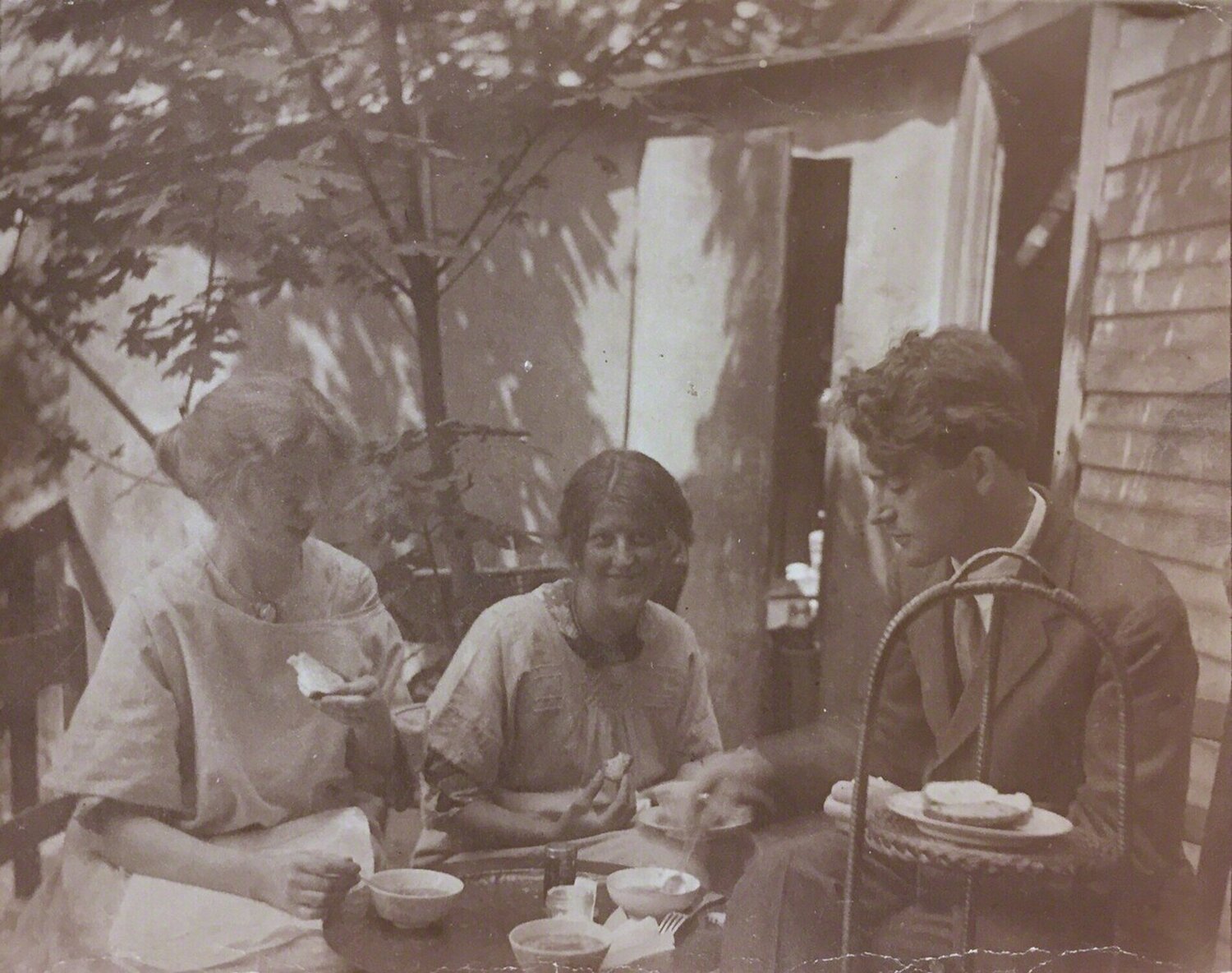 Self-portrait with Claire Shepard and John Butler Imogen Cunningham Fotografie zu verkaufen