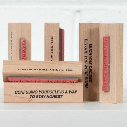 Truisms Stamp Set di Jenny Holzer, Altri media in vendita su Singulart