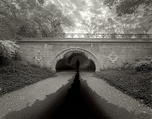 Now di Jerry Uelsmann, Fotografia in vendita su Singulart