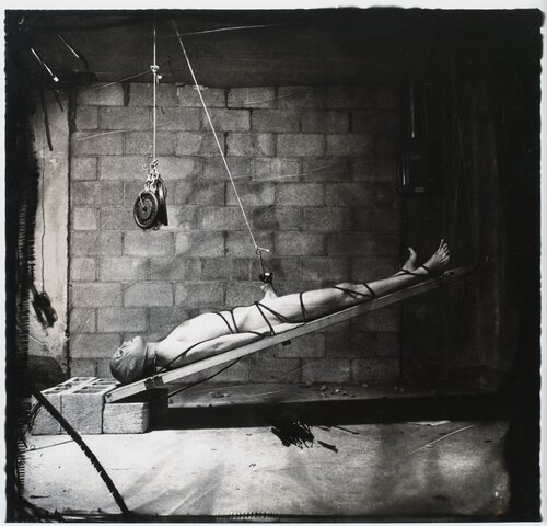 Testicle Stretch with Possibility of a Crushed Face, New Mexico van Joel-Peter Witkin, Fotografie te koop op Singulart