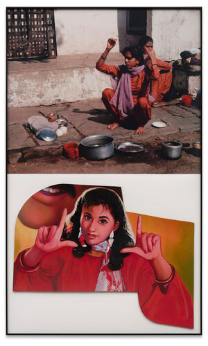 Two Gestures (Female) van John Baldessari, Fotografie te koop op Singulart