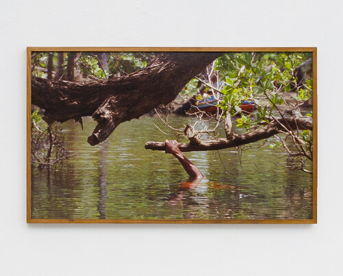 O espírito das águas 5 / The water spirits 5 di Jonathas de Andrade, Fotografia in vendita su Singulart
