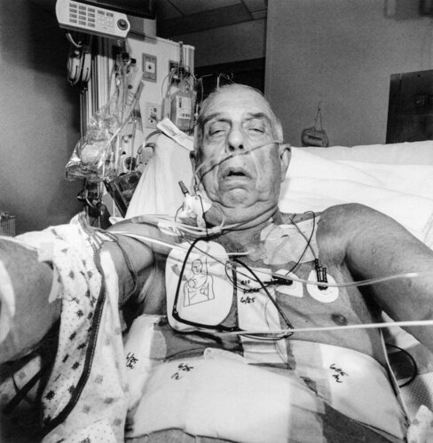 Cleveland Clinic, Intensive Care Unit von Lee Friedlander, Fotografie kaufen auf Singulart
