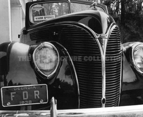 FDR's Car par Margaret Bourke-White, Photographie en vente sur Singulart