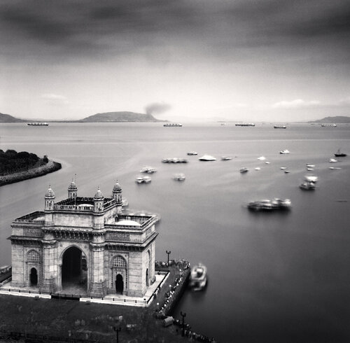 Gateway of India, Mumbai, India van Michael Kenna, Fotografie te koop op Singulart
