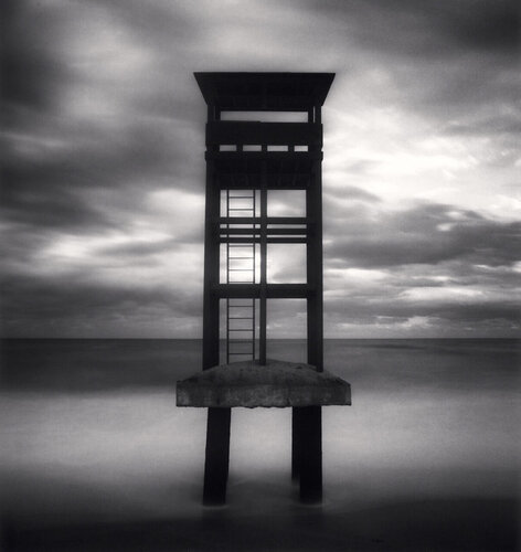 Watchtower, Study 30, Mangyang Beach, Ooljin, Gyeongsanbukdo, South Korea van Michael Kenna, Fotografie te koop op Singulart