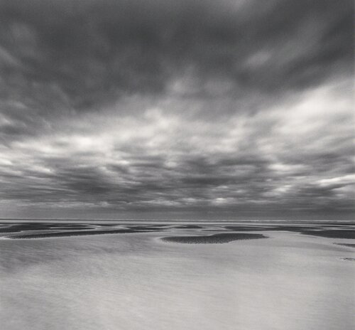 Tide Pools, Berck-Plage, France van Michael Kenna, Fotografie te koop op Singulart