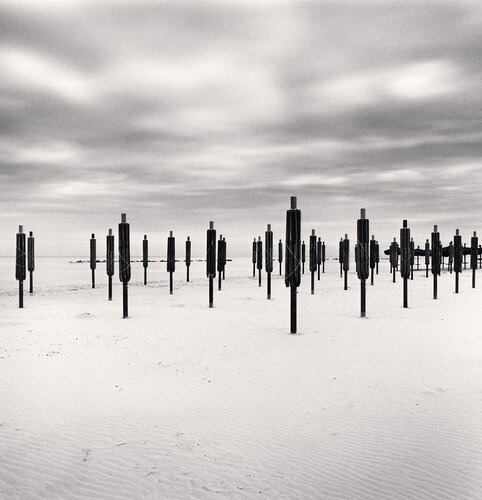 Folded Beach Umbrellas, Montesilvano, Abruzzo van Michael Kenna, Fotografie te koop op Singulart