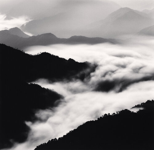 Huangshan Mountains, Study 40, Anhui di Michael Kenna, Fotografia in vendita su Singulart
