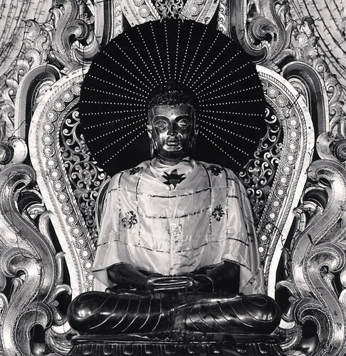 Black Buddha, Mandalay, Myanmar van Michael Kenna, Fotografie te koop op Singulart