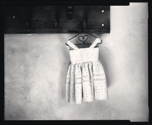 Summer Dress di Michael Kenna, Fotografia in vendita su Singulart