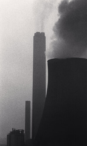 Ratcliffe Power Station, Study 32, Nottinghamshire, England, 1984 van Michael Kenna, Fotografie te koop op Singulart