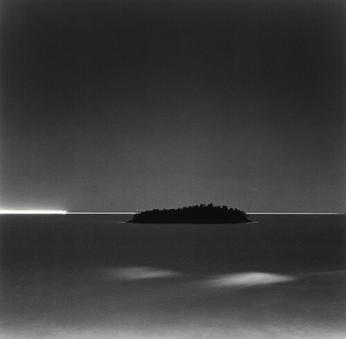Horizon Lights, Jeung-do, Shinan, South Korea van Michael Kenna, Fotografie te koop op Singulart