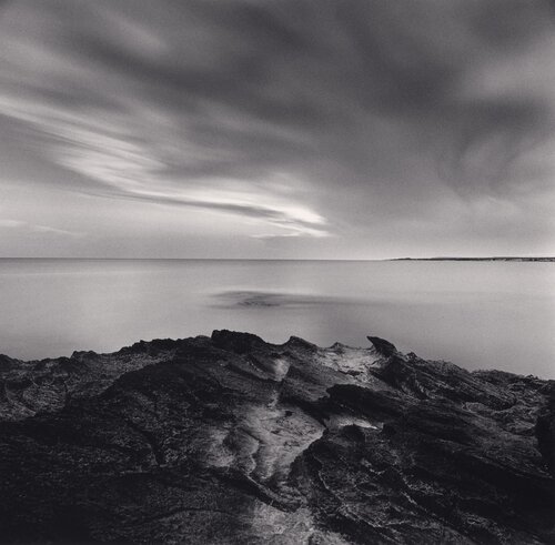 Dusk Seascape, Ses Covetes, Mallorca, Spain van Michael Kenna, Fotografie te koop op Singulart