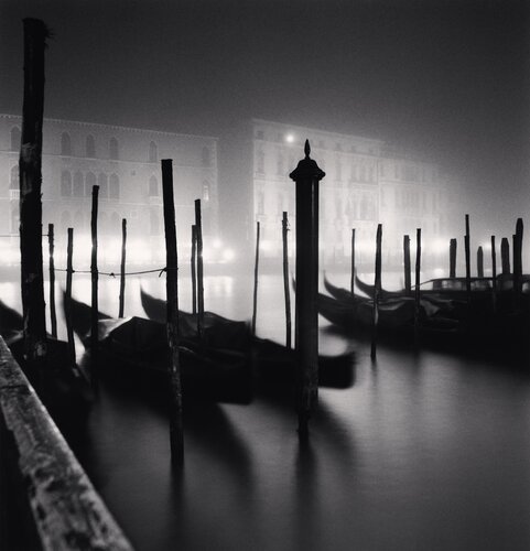 Campo San Vio Viewpoint, Grand Canal, Venice, Italy. di Michael Kenna, Fotografia in vendita su Singulart