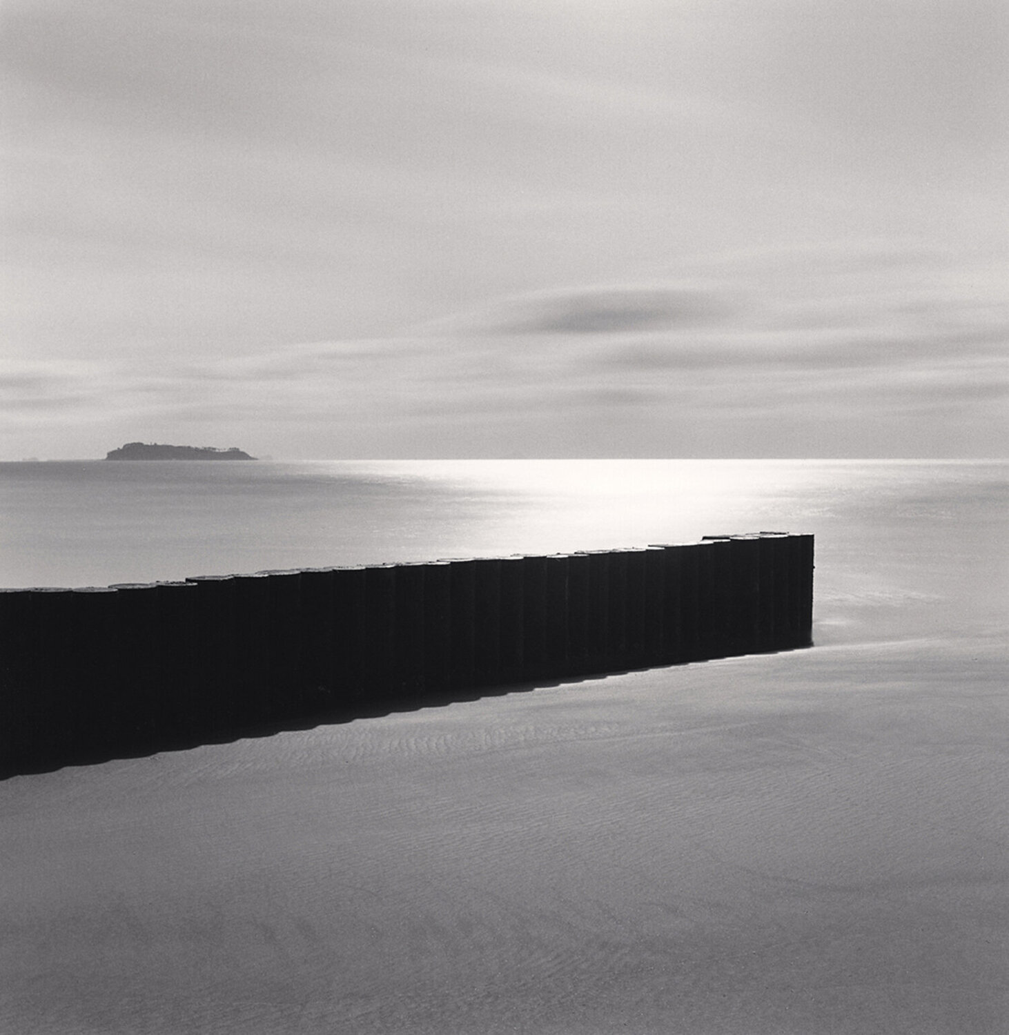 Beach Structure, Taean, Chungcheongnamdo, South Korea Michael Kenna