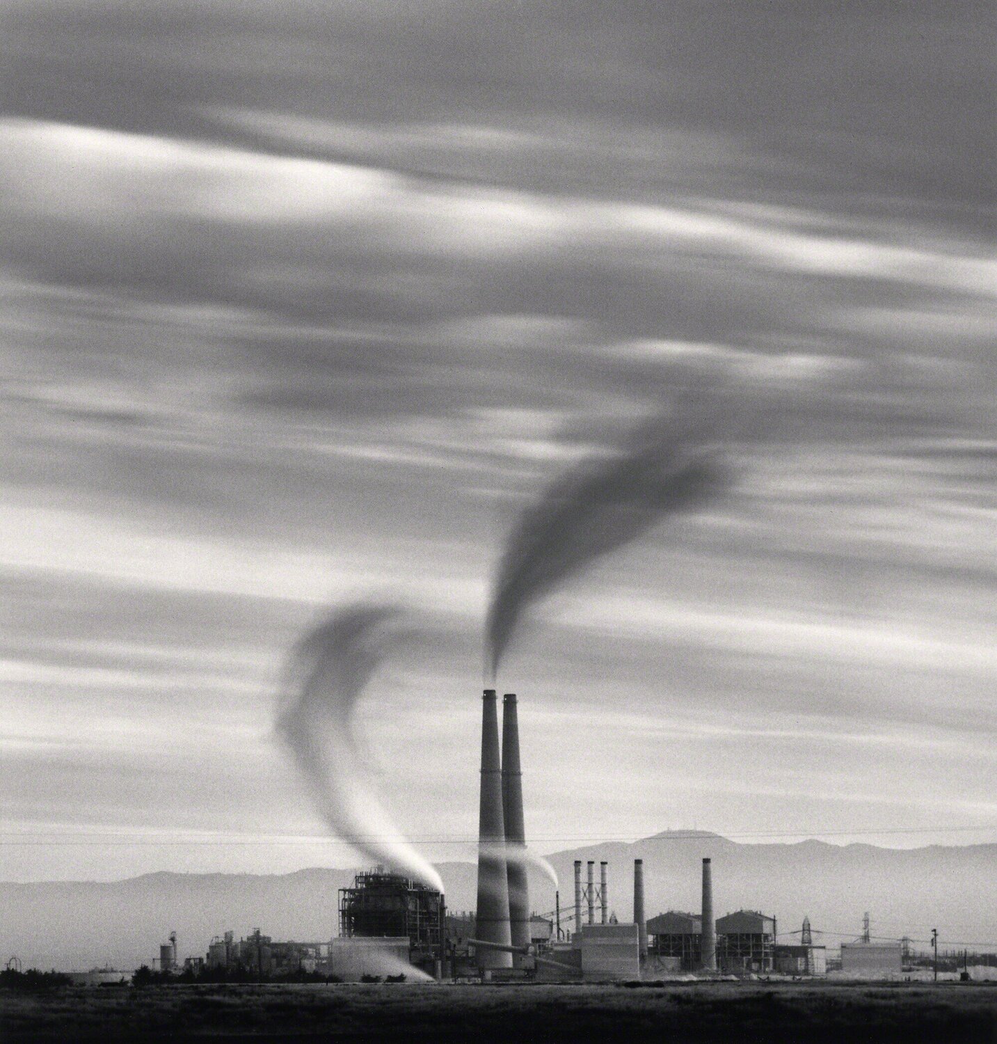 Moss Landing Power Station, Study 2, Moss Landing, California, USA Michael Kenna Fotografie zu verkaufen