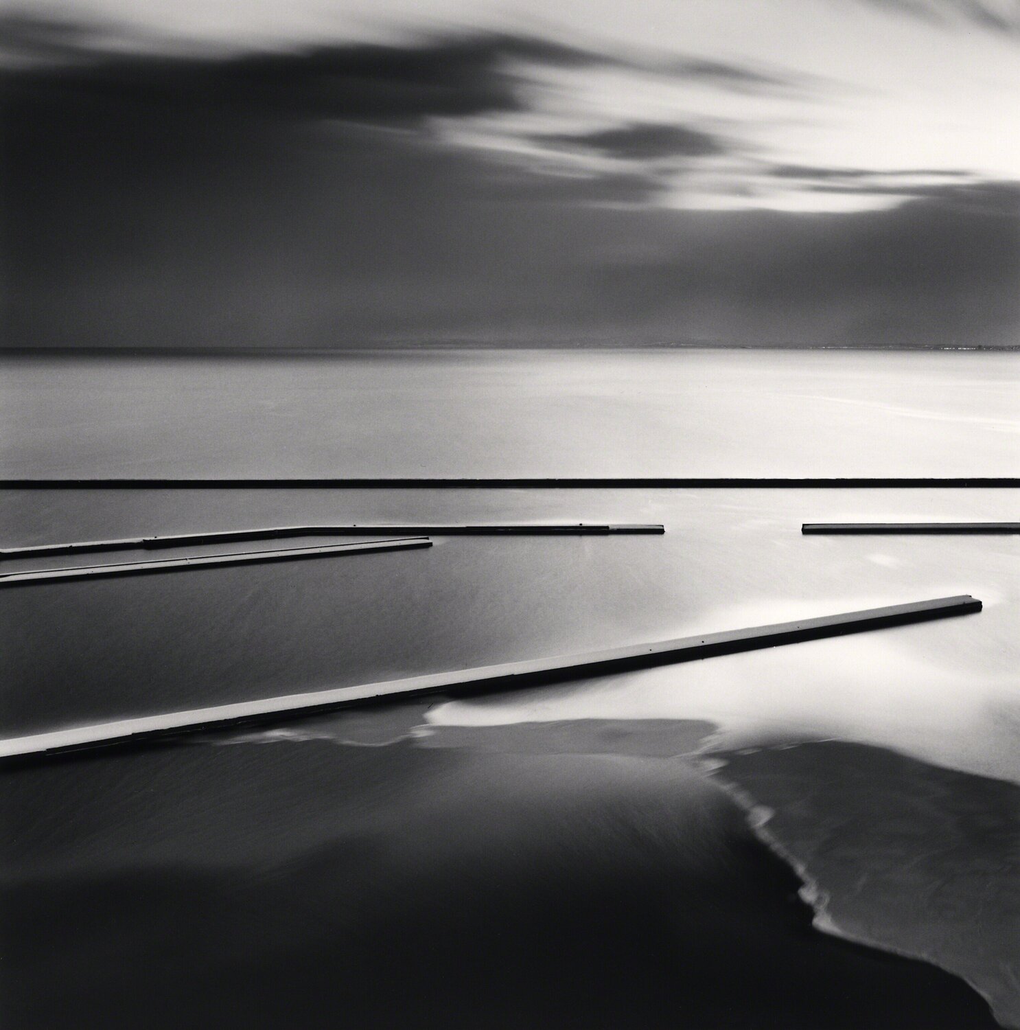 Sadakichi's Docks, Otaru, Hokkaido, Japan Michael Kenna Fotografie zu verkaufen