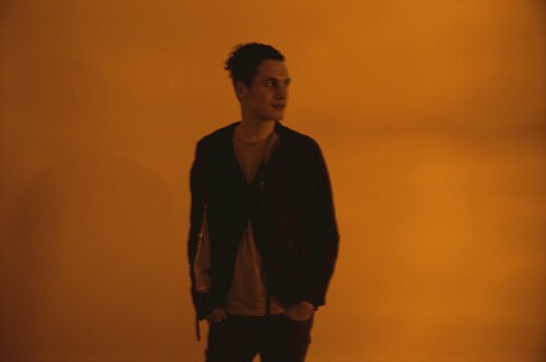 Simon against the red light (by Olafur Eliasson), Stockholm van Nan Goldin, Fotografie te koop op Singulart