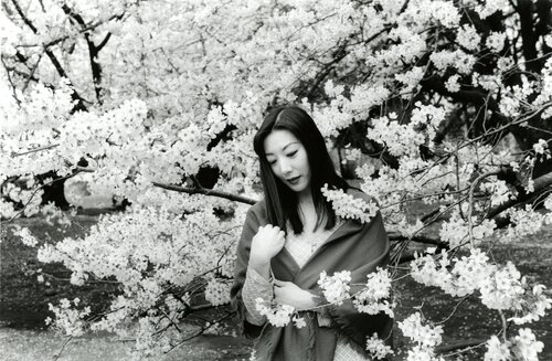 Untitled #35 from the series »Love by Leica« di Nobuyoshi Araki, Fotografia in vendita su Singulart
