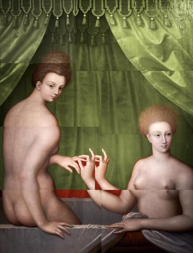 Gabrielle with a Sister van Ola Kolehmainen, Fotografie te koop op Singulart