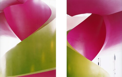 Are You Talking To Me? van Ola Kolehmainen, Fotografie te koop op Singulart