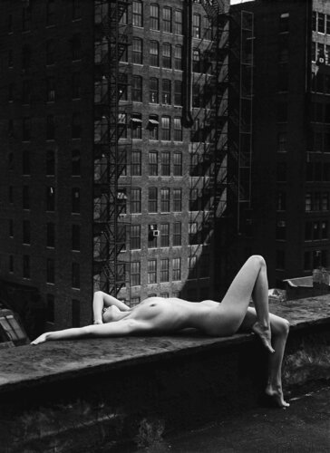 Nude, New York by Patrick Demarchelier, Photography for Sale on Singulart