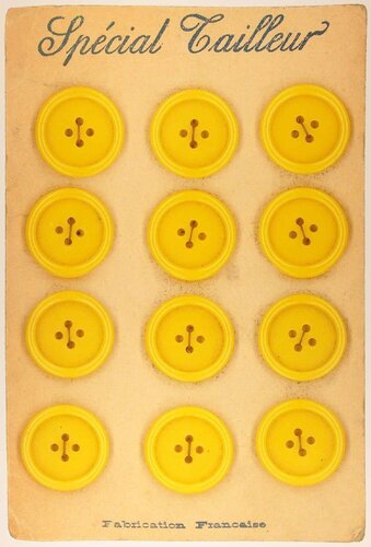 Found Art: Yellow Buttons di Peter Blake, Stampa in vendita su Singulart