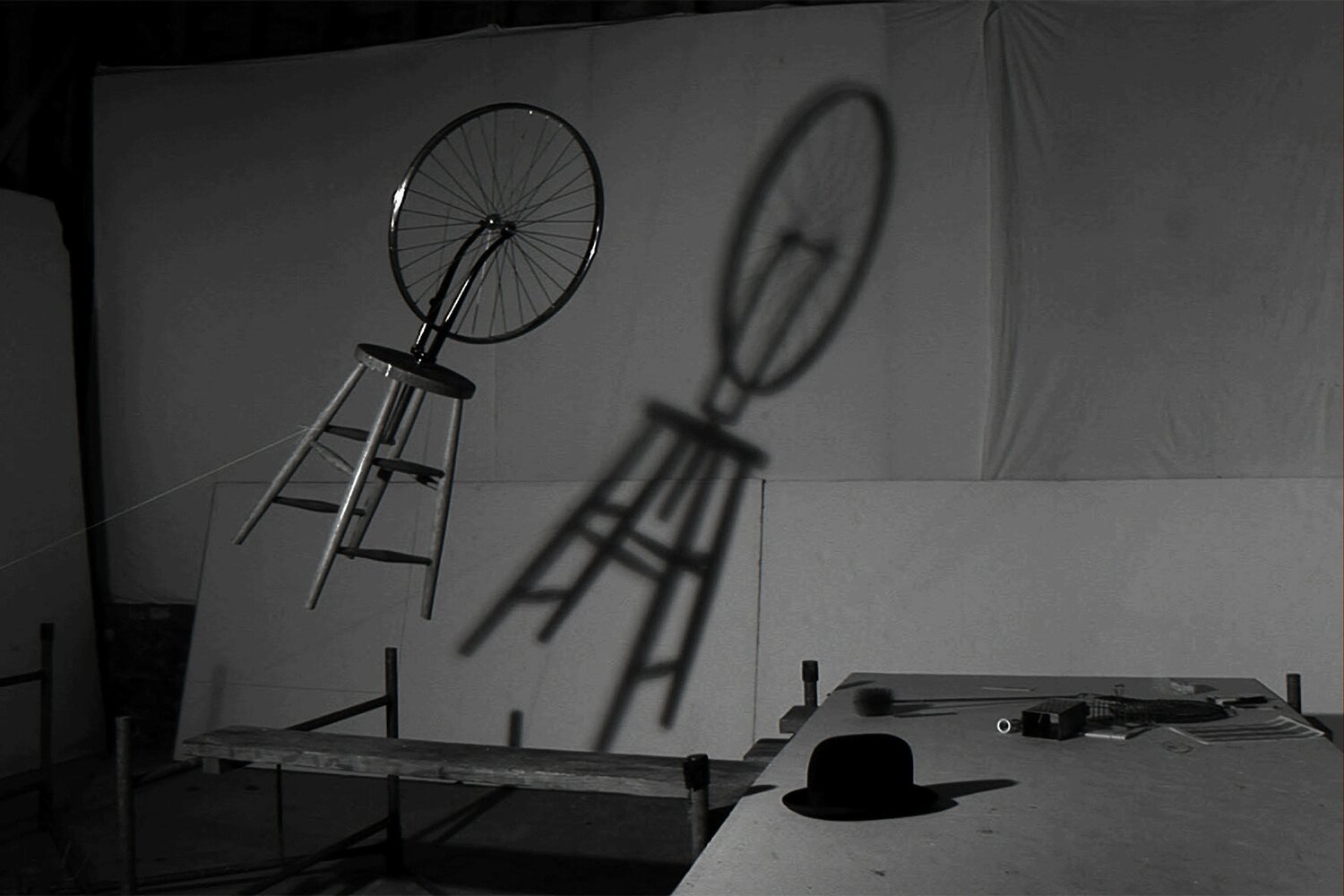 Ready-made Shadows Richard Hamilton Stampa in vendita