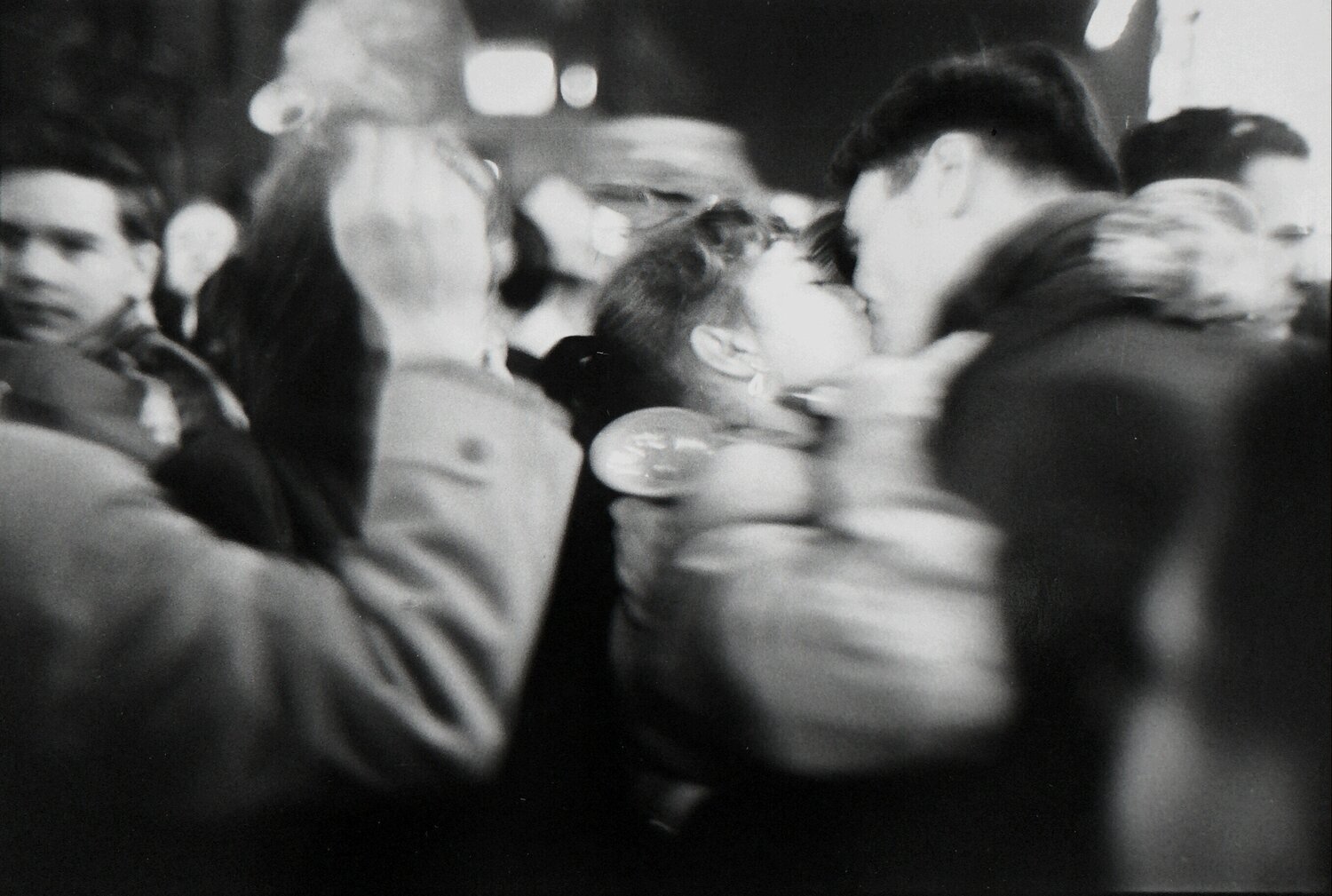 Kiss Saul Leiter