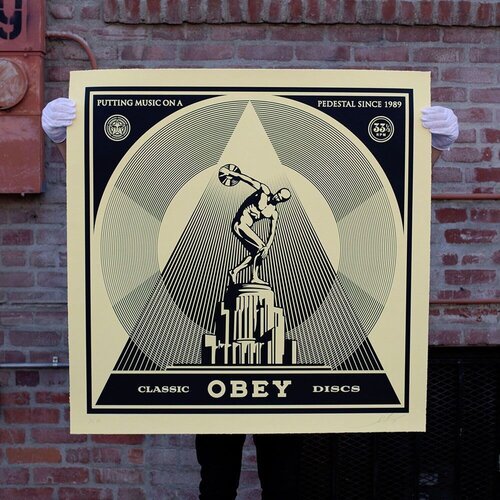 Classic Discs van Shepard Fairey, Afdruk te koop op Singulart