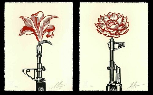 Shepard Fairey OBEY AK-47 LOTUS & AR-15 LILY Signed & Numbered Vietnam War Prints Diptych Letterpress Set par Shepard Fairey, Édition en vente sur Singulart
